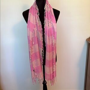POWDER Pink Checkered Fringed Scarf
NWOT 100 percent rayon
